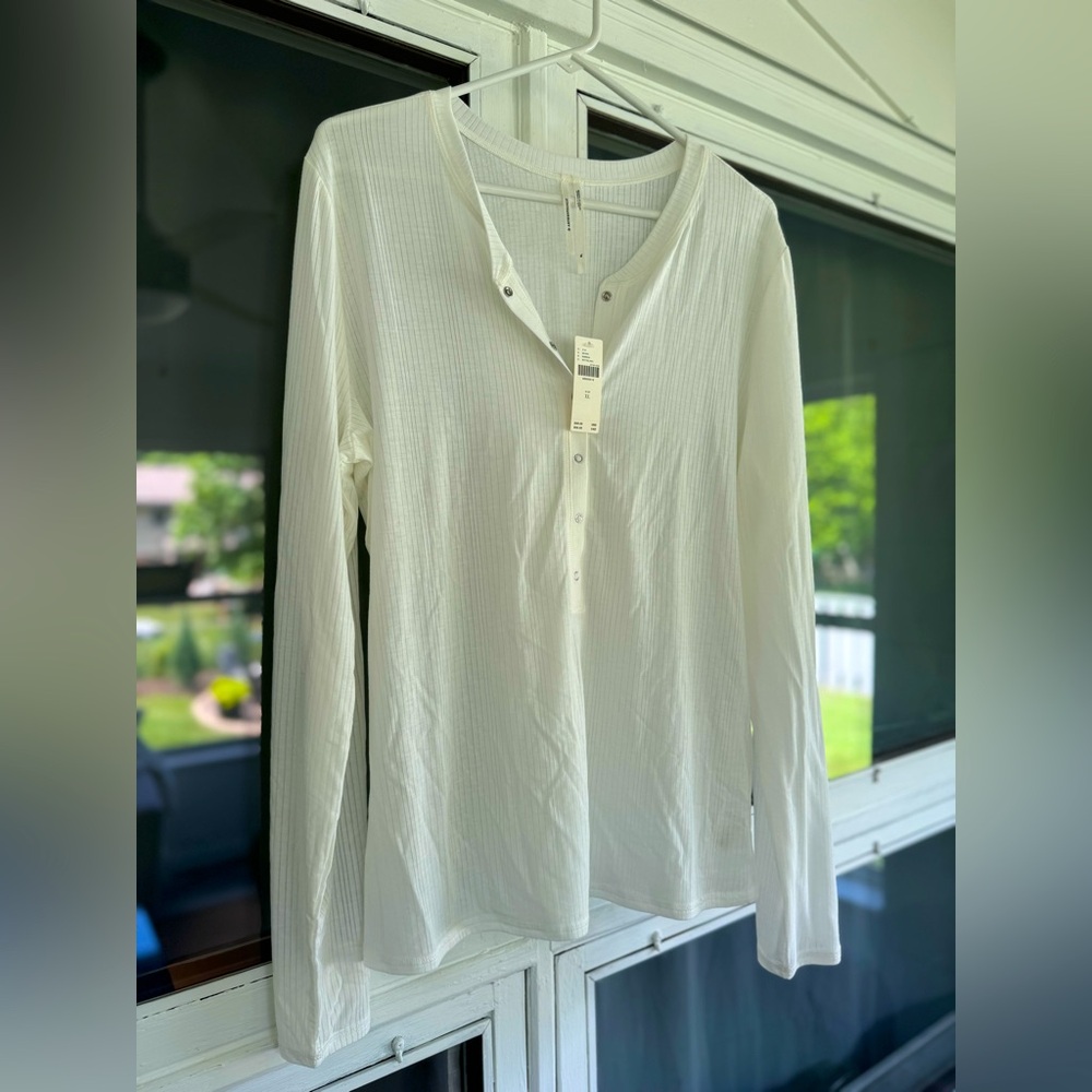 Anthropologie sheer, long sleeve - XL